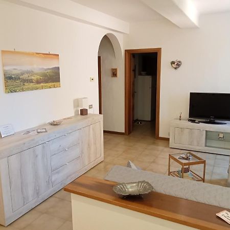 La Casa Di Elisa Lejlighed Vinci Eksteriør billede