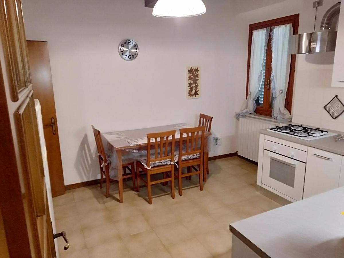 La Casa Di Elisa Lejlighed Vinci Eksteriør billede